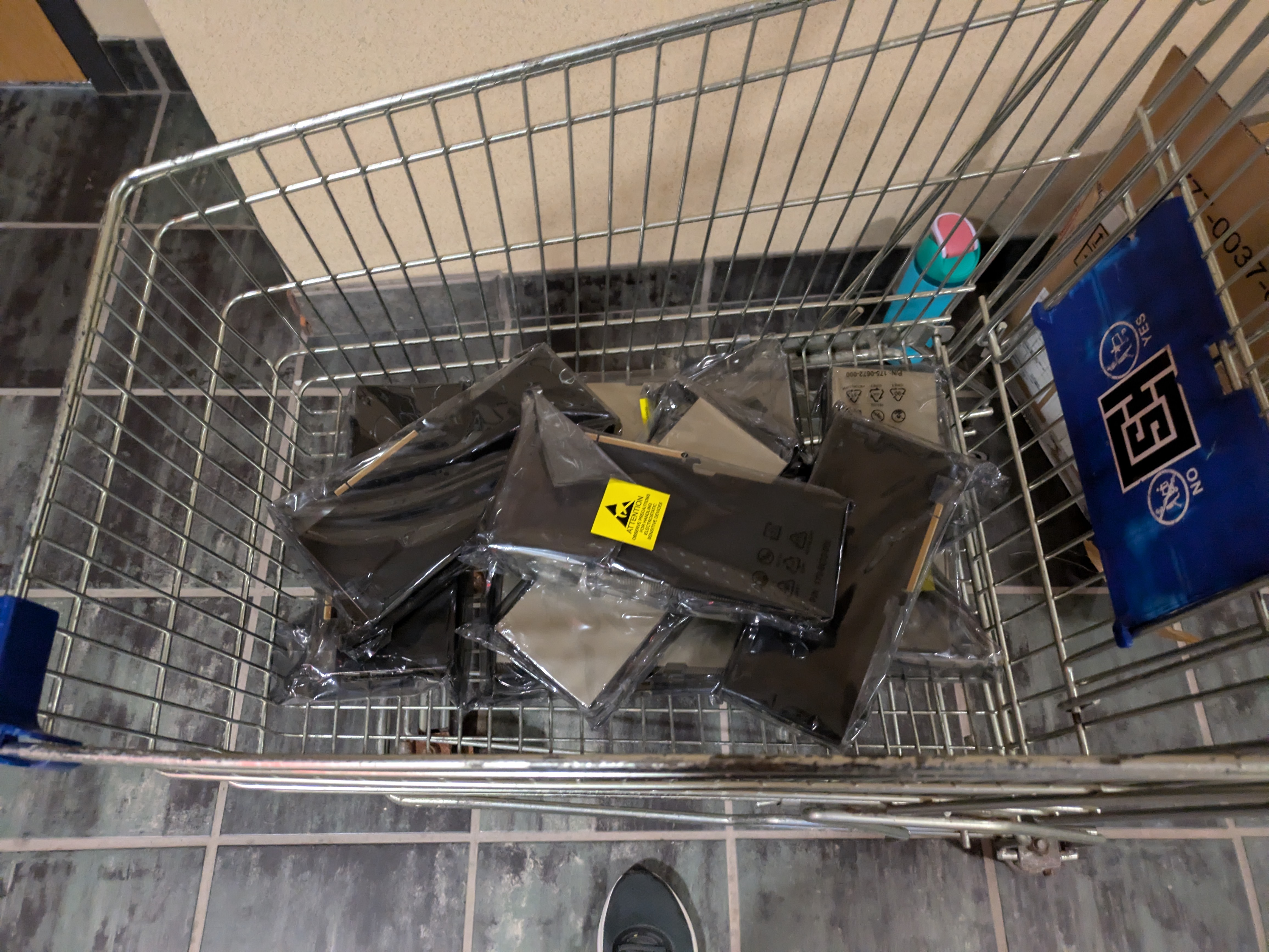 An amazing donation to CSH from NVidia - 8 A40 GPUs for AI and Machine Learning research